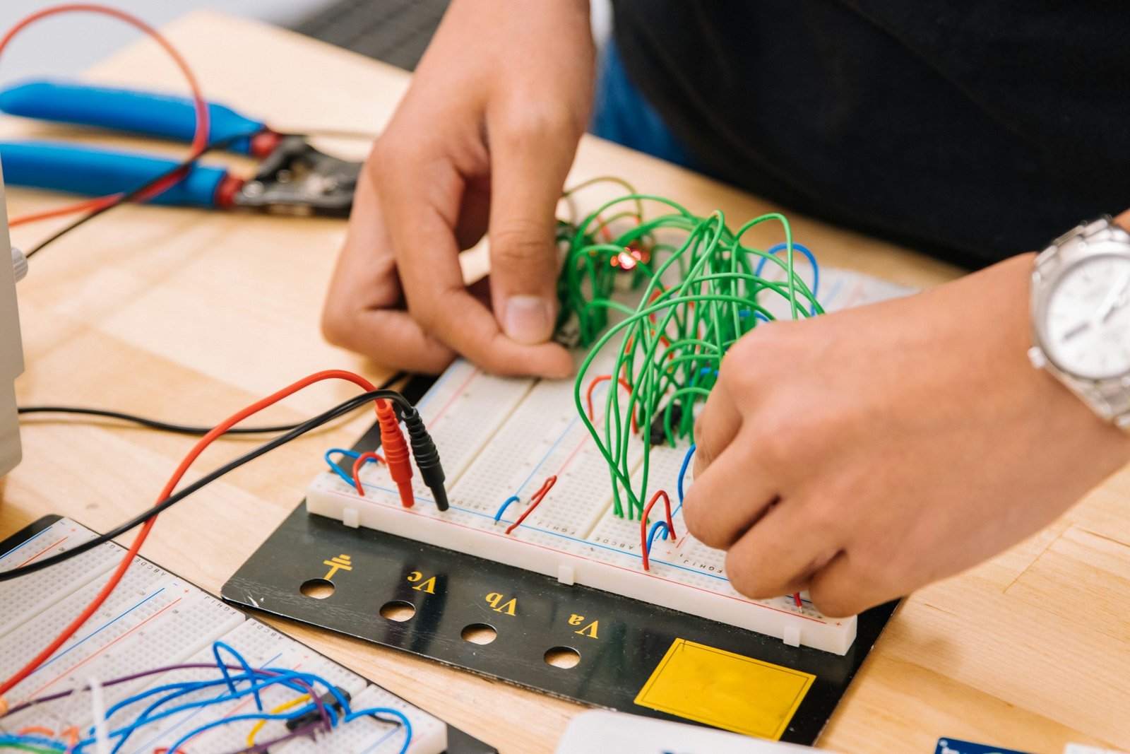 The Role of Information Technology in Modern Engineering 2024 4 The Role of Information Technology in Modern Engineering - Information Technology in Electrical Engineering